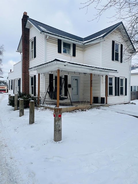 Photo for 420 East Walnut Street