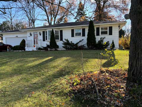 Photo for 1367 Meadow Lane
