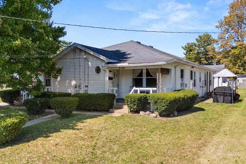 Photo for 926/928 W. Main St.