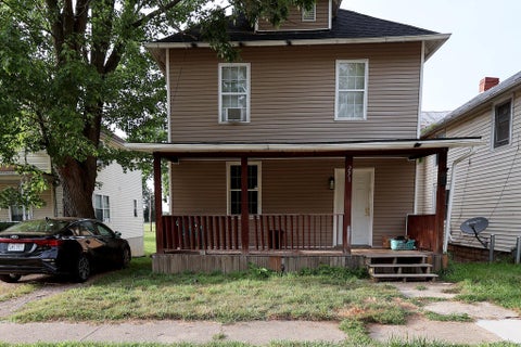 Photo for 271 E first st