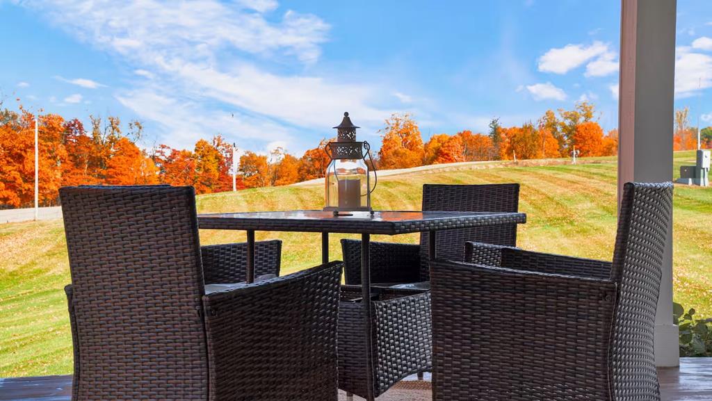 Lucas, Ohio, 44843, United States, 4 Bedrooms Bedrooms, ,6 BathroomsBathrooms,Residential,Active,2030093