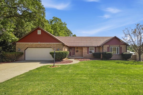 714 IMPALA DR, MANSFIELD, OH 44903 - Image 32cb48b8e036a6cfa8aa4a7d92fe4bdf/219641942