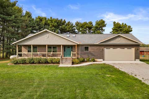Photo for 720 County Road 1754