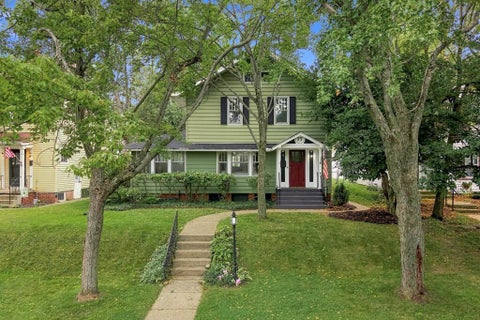 Photo for 77 Parkwood Blvd