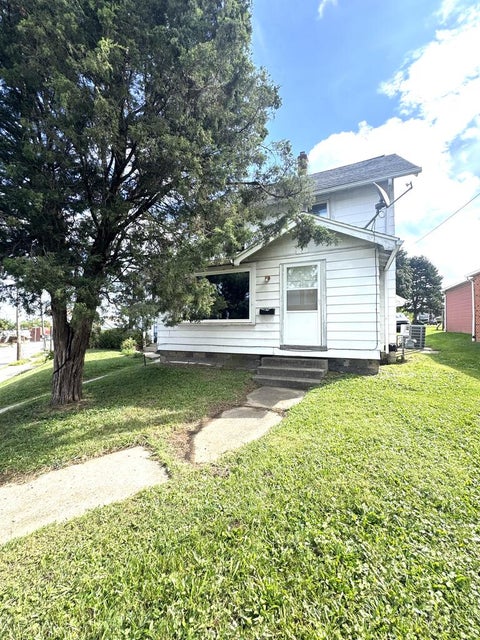 Photo for 241 Lexington Ave