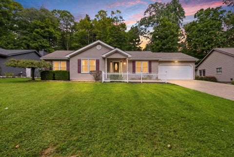 Photo for 618 Courtland Drive