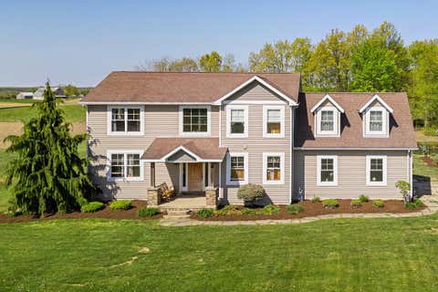 Photo for 854 Township Road 53