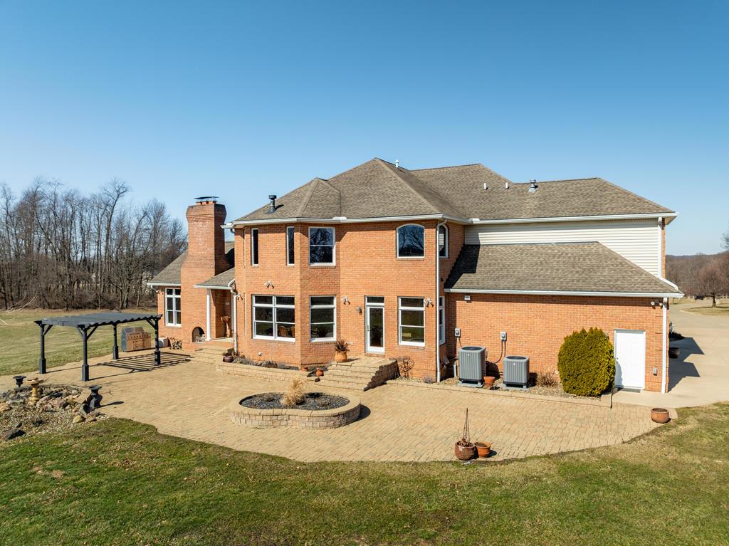 Canal Fulton, Ohio, 44614, United States, 4 Bedrooms Bedrooms, ,6 BathroomsBathrooms,Residential,Active,2052050