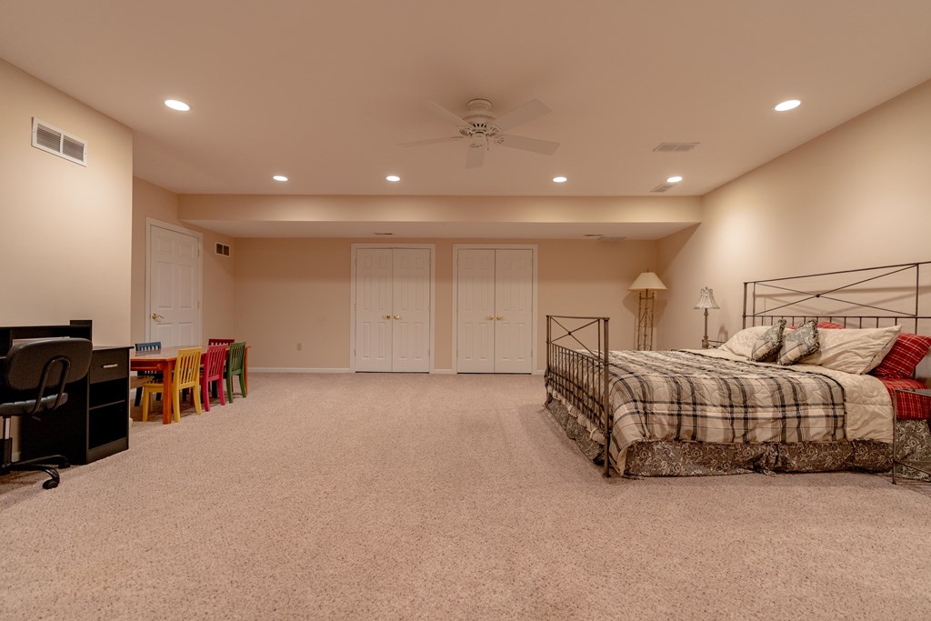 Canal Fulton, Ohio, 44614, United States, 4 Bedrooms Bedrooms, ,6 BathroomsBathrooms,Residential,Active,2052050