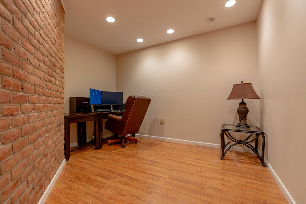 Canal Fulton, Ohio, 44614, United States, 4 Bedrooms Bedrooms, ,6 BathroomsBathrooms,Residential,Active,2052050