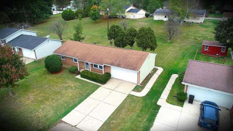 Photo for 412 Edgewood Road