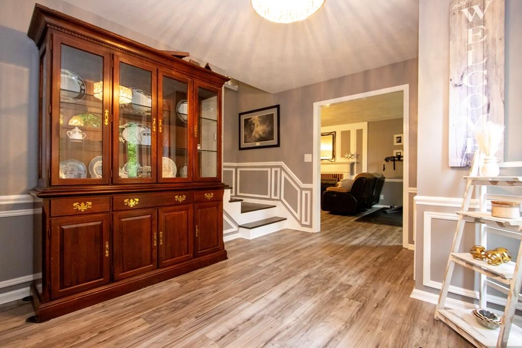 Mansfield, Ohio 44906, United States, 4 Bedrooms Bedrooms, ,3 BathroomsBathrooms,Residential,Contingent,142241