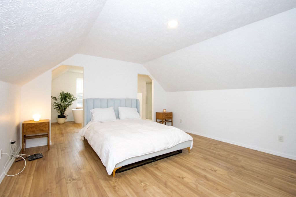 Mansfield, Ohio 44905, United States, 3 Bedrooms Bedrooms, ,3 BathroomsBathrooms,Residential,Active,241420