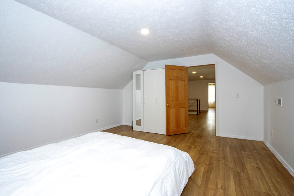 Mansfield, Ohio 44905, United States, 3 Bedrooms Bedrooms, ,3 BathroomsBathrooms,Residential,Active,241420