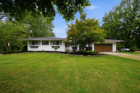 Photo for 5919 Fox Glove Dr