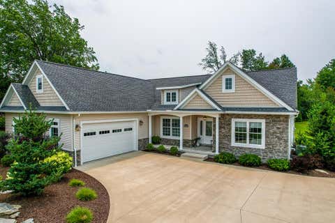 Photo for 2344 Cottonwood Court