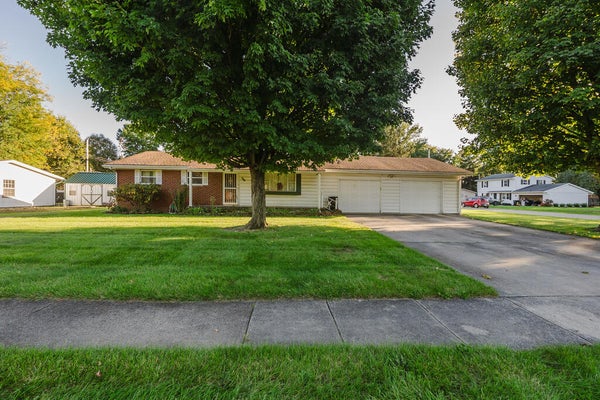 739 SUNSET DR, BUCYRUS, OH 44820 - Image e404f004e47081281440d36c229727d9/388370367