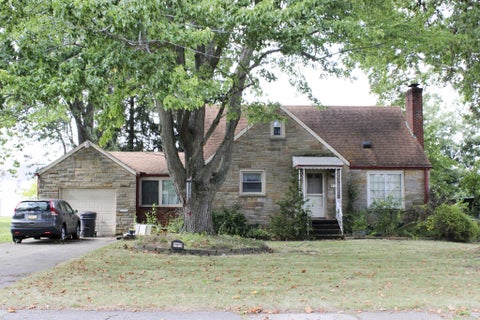 Photo for 11 W Maxwell Dr