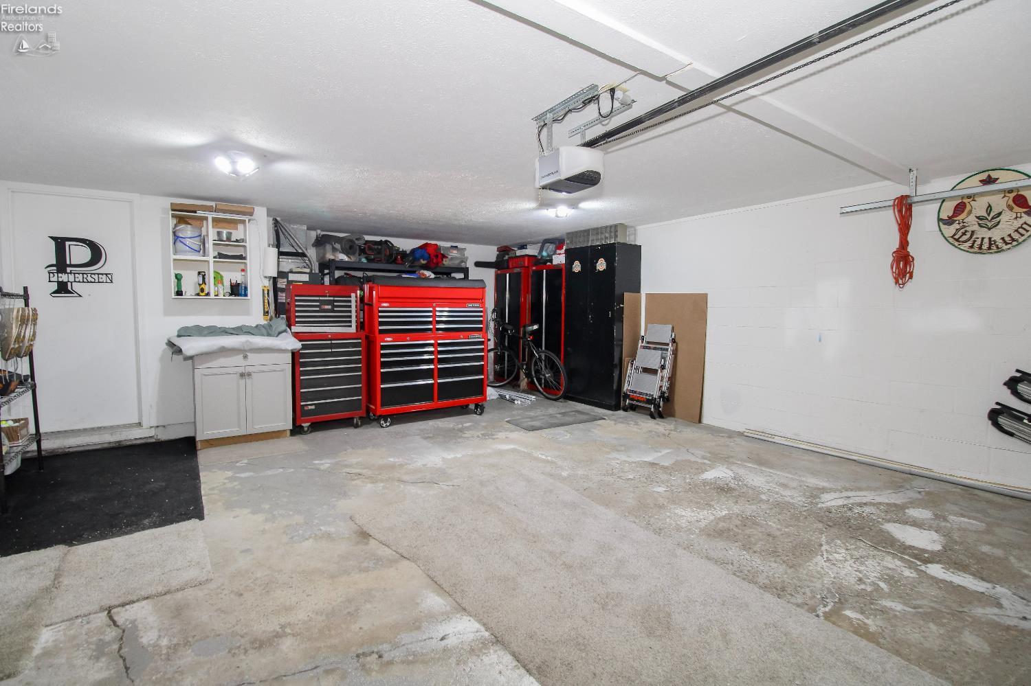 Huron, Ohio 44839, United States, 2 Bedrooms Bedrooms, ,3 BathroomsBathrooms,Residential,Active,156084