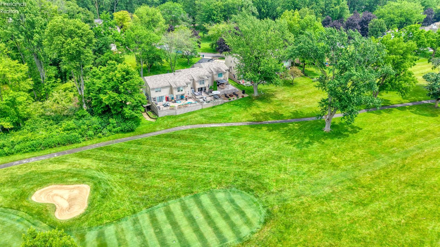 Huron, Ohio 44839, United States, 2 Bedrooms Bedrooms, ,3 BathroomsBathrooms,Residential,Active,156084