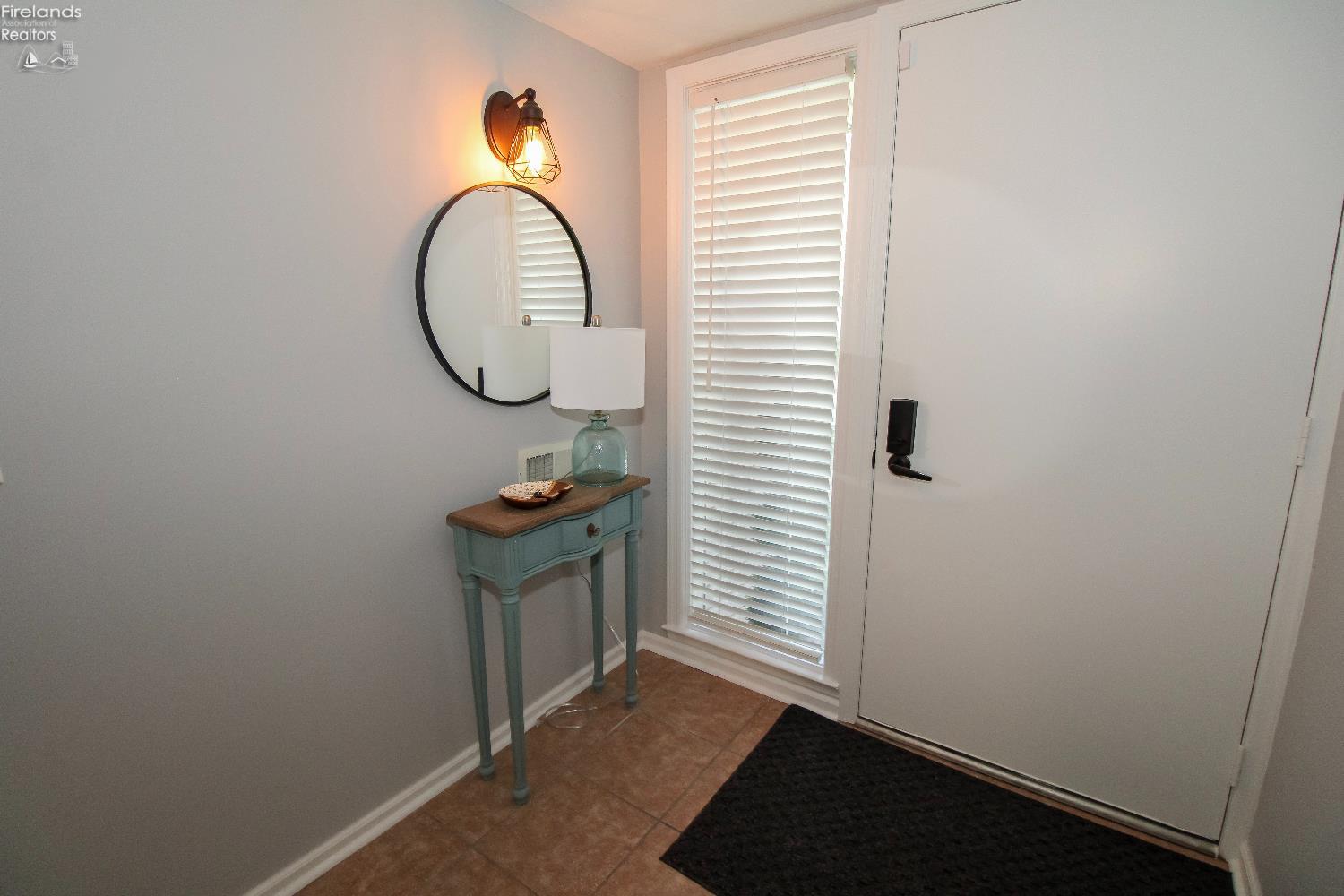 Huron, Ohio 44839, United States, 2 Bedrooms Bedrooms, ,3 BathroomsBathrooms,Residential,Active,156084