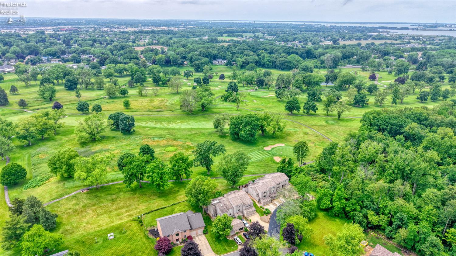 Huron, Ohio 44839, United States, 2 Bedrooms Bedrooms, ,3 BathroomsBathrooms,Residential,Active,156084