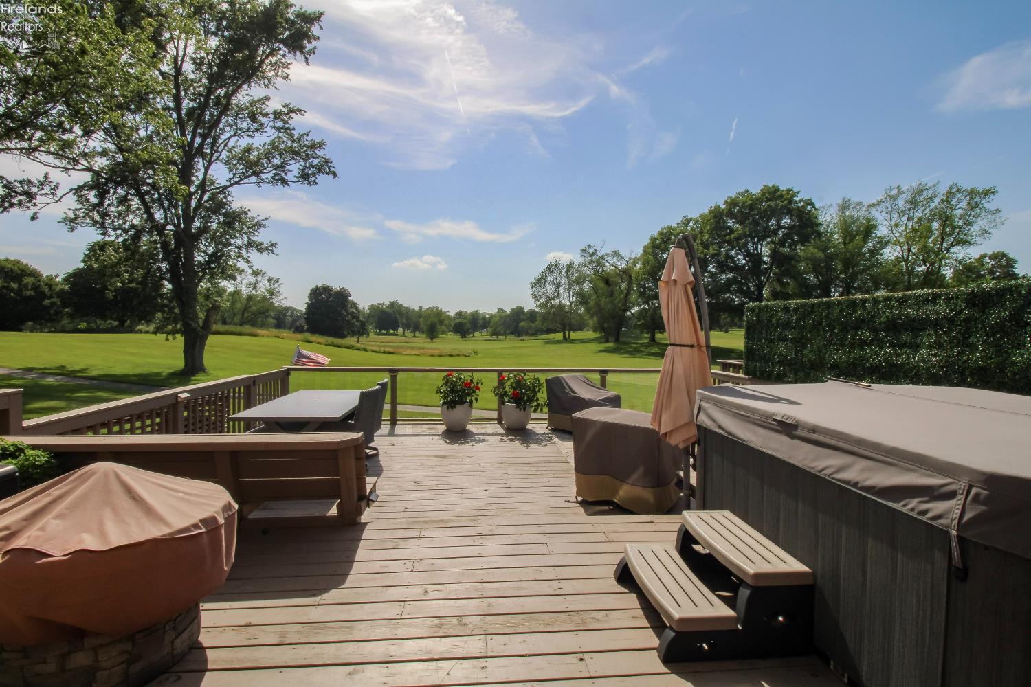 Huron, Ohio 44839, United States, 2 Bedrooms Bedrooms, ,3 BathroomsBathrooms,Residential,Active,156084