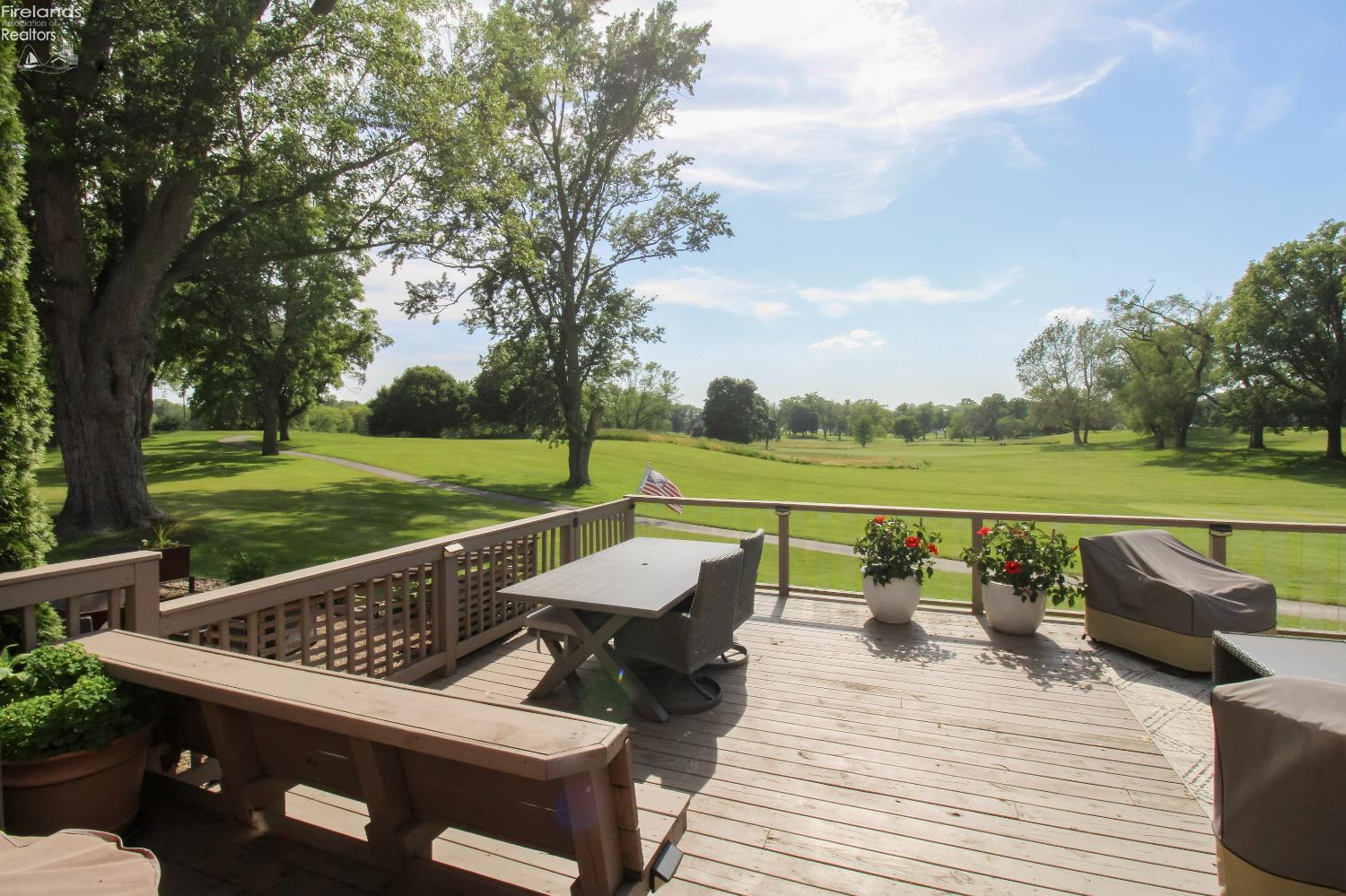 Huron, Ohio 44839, United States, 2 Bedrooms Bedrooms, ,3 BathroomsBathrooms,Residential,Active,156084