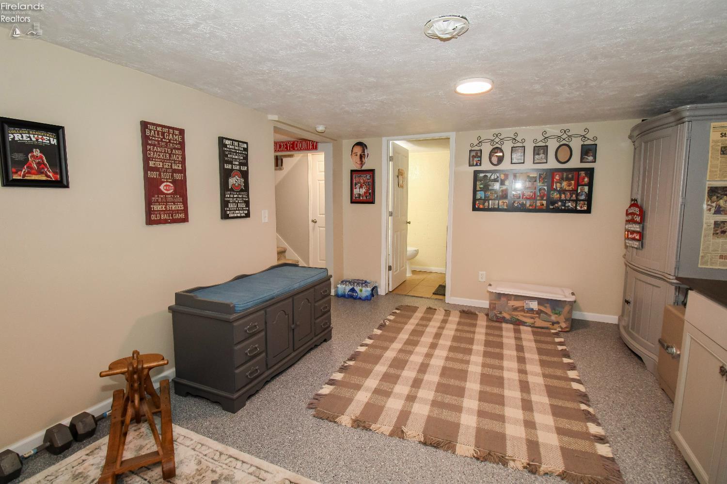 Huron, Ohio 44839, United States, 2 Bedrooms Bedrooms, ,3 BathroomsBathrooms,Residential,Active,156084