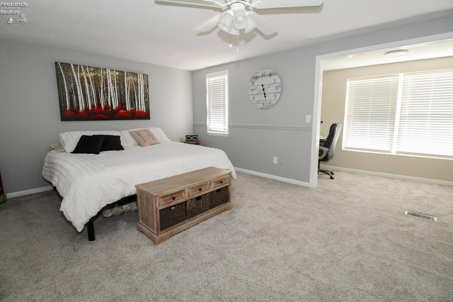 Huron, Ohio 44839, United States, 2 Bedrooms Bedrooms, ,3 BathroomsBathrooms,Residential,Active,156084