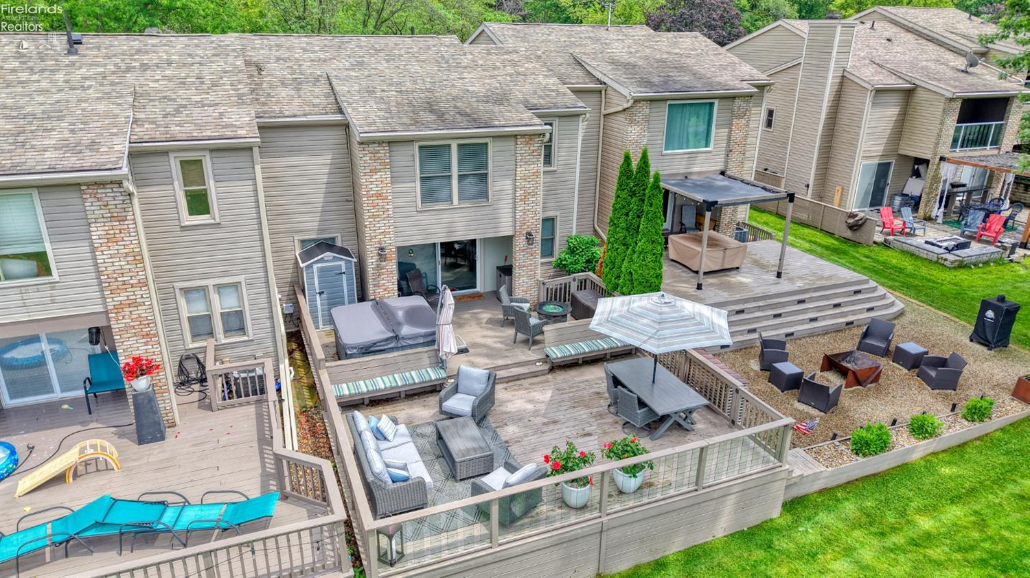 Huron, Ohio 44839, United States, 2 Bedrooms Bedrooms, ,3 BathroomsBathrooms,Residential,Active,156084