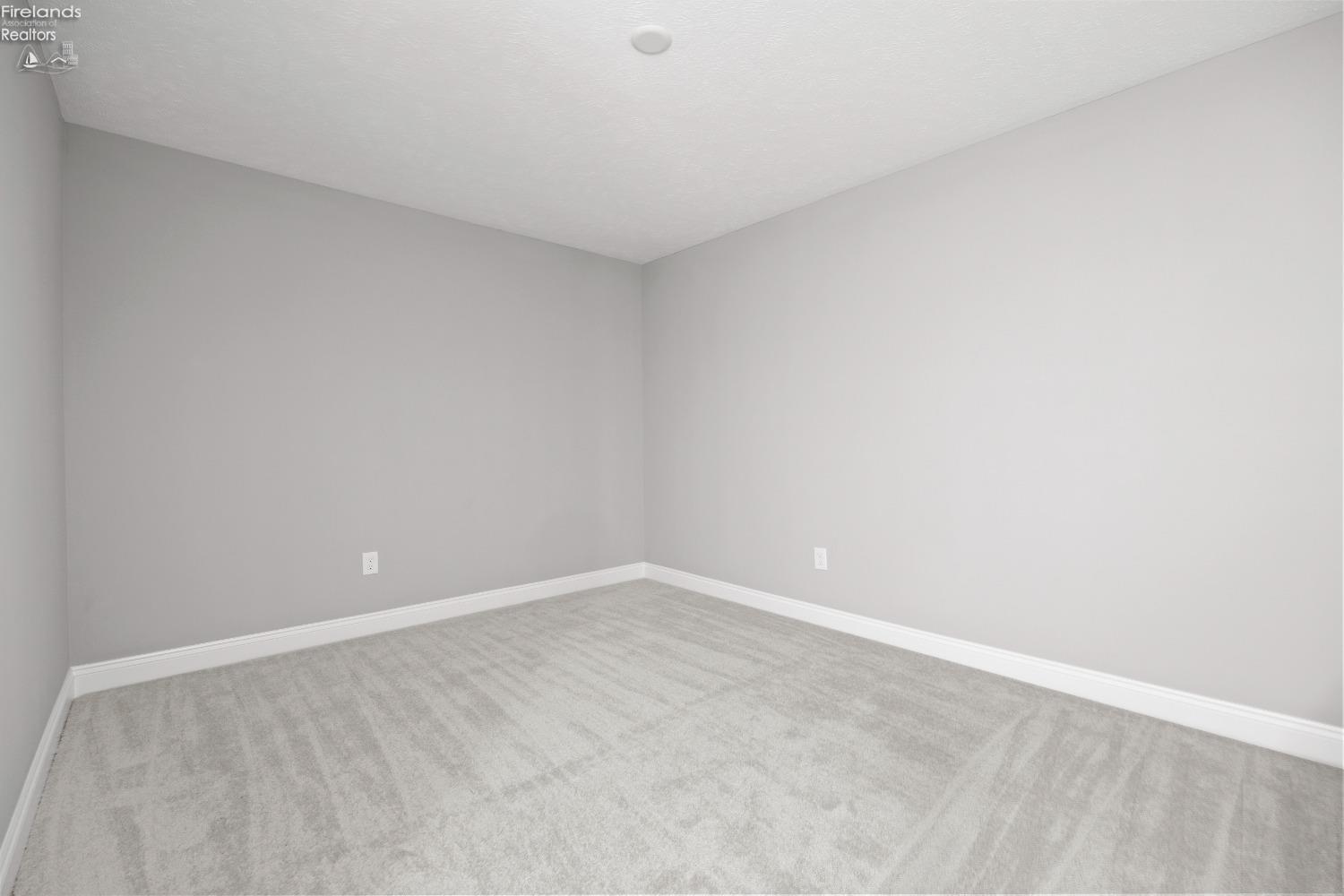 2953 S Waterside Court #13A, Marblehead, New Mexico image 33