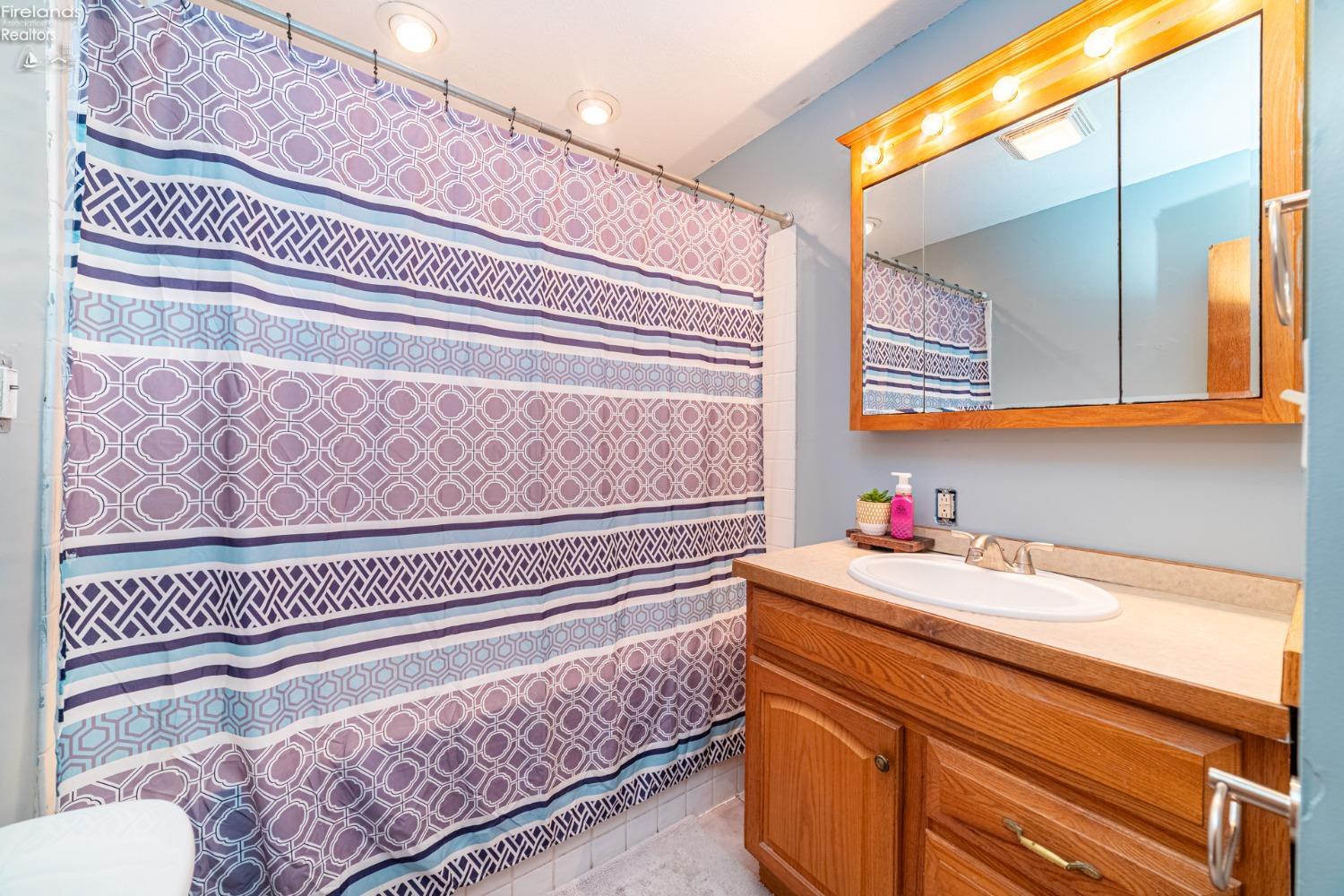 24 E Gray Street St, Norwalk, Ohio image 14