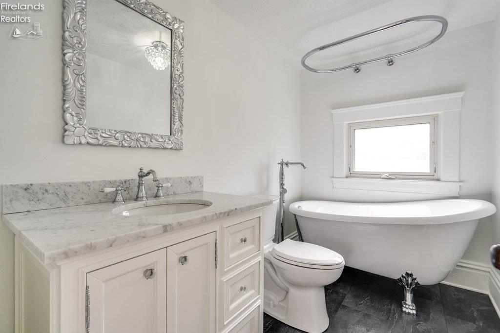 235 W Elm Street, Oberlin, Texas image 39