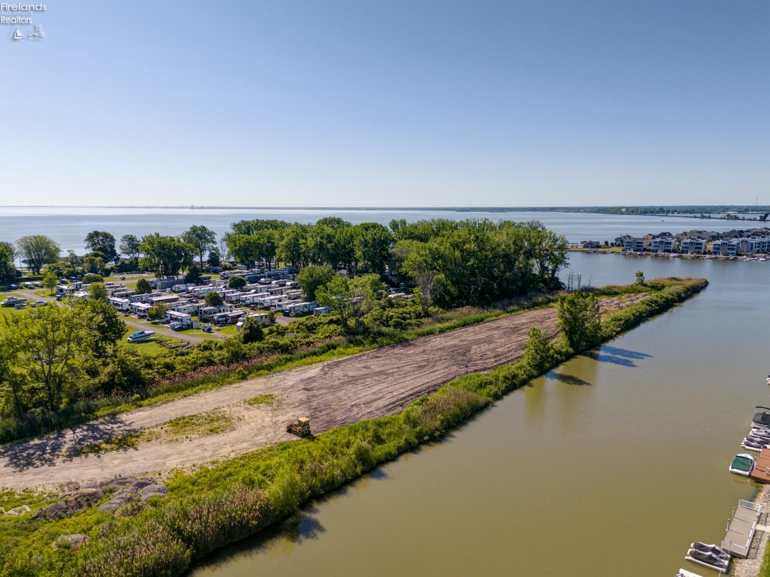 10 Yacht Club Lane, Marblehead, Ohio image 2