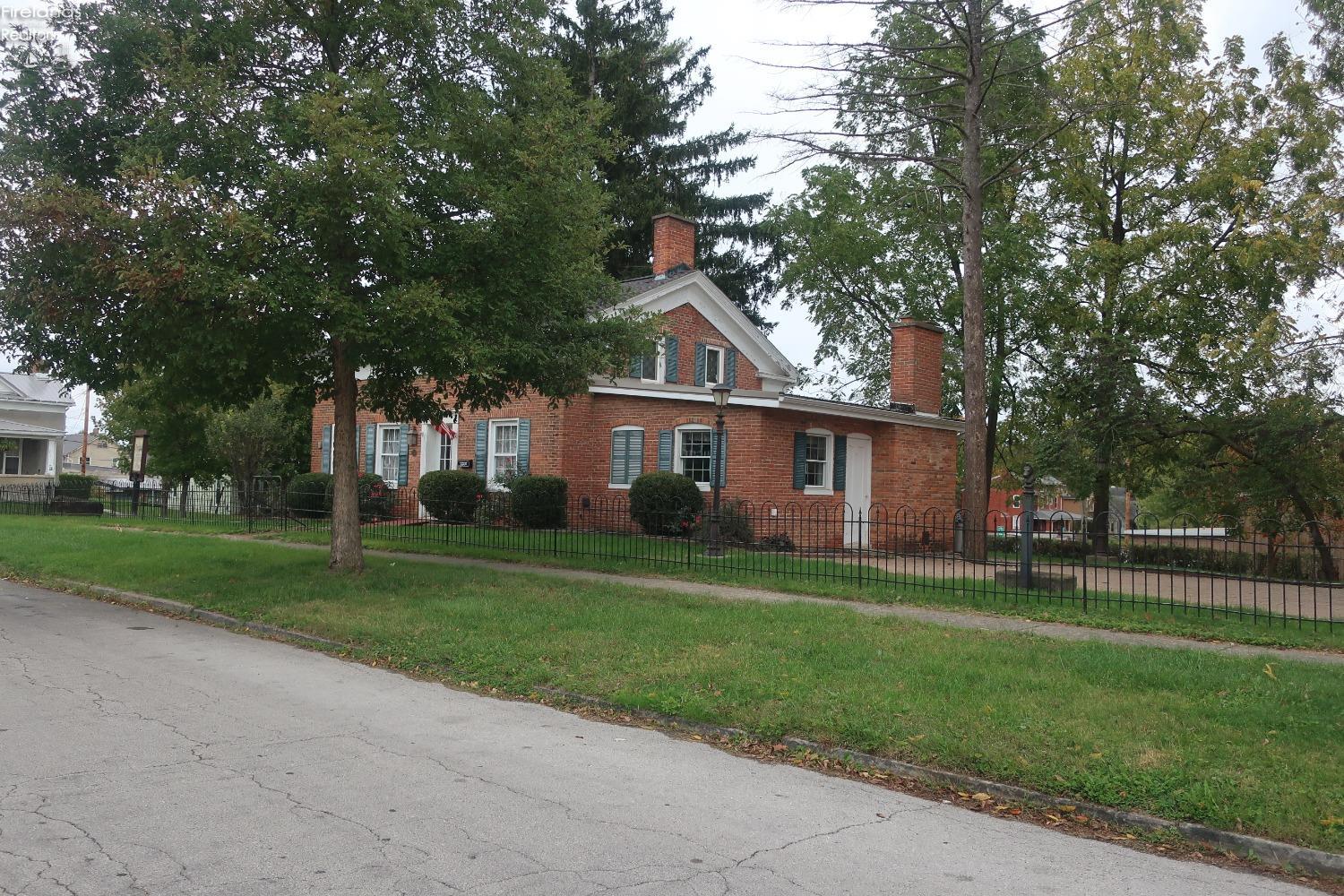 108 Franklin Street, Tiffin, Ohio image 11