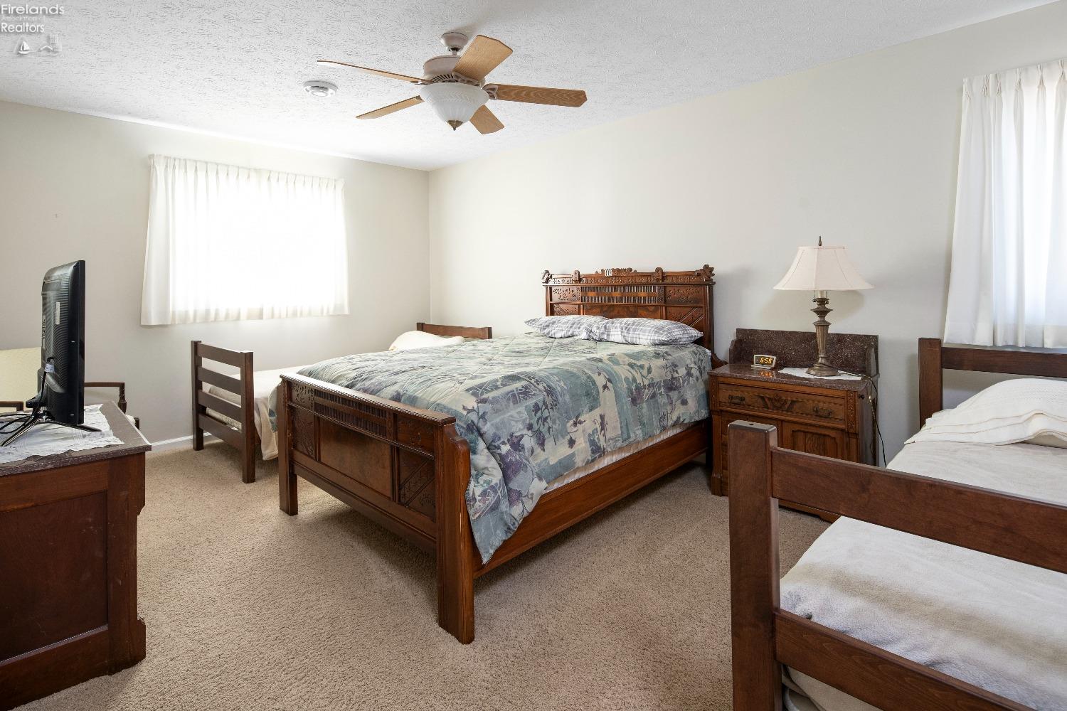 2655 E Sand Road, Port Clinton, New Mexico image 22