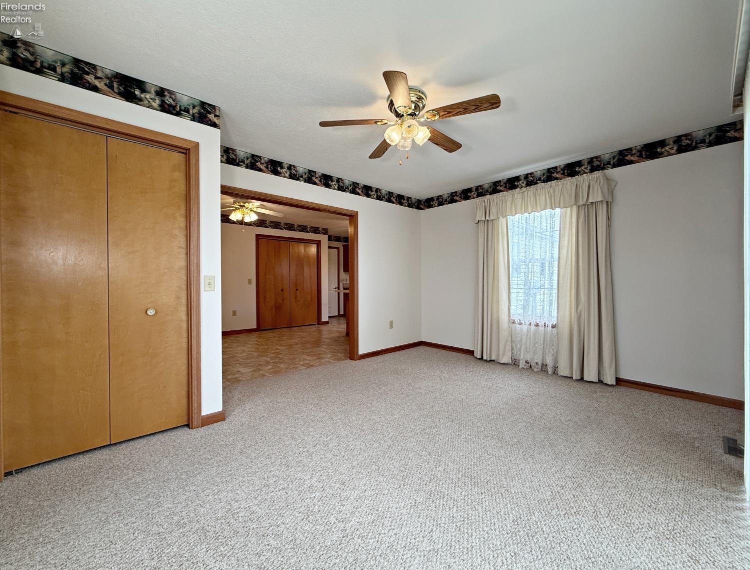 101 E Teakwood Court, Tiffin, Texas image 16