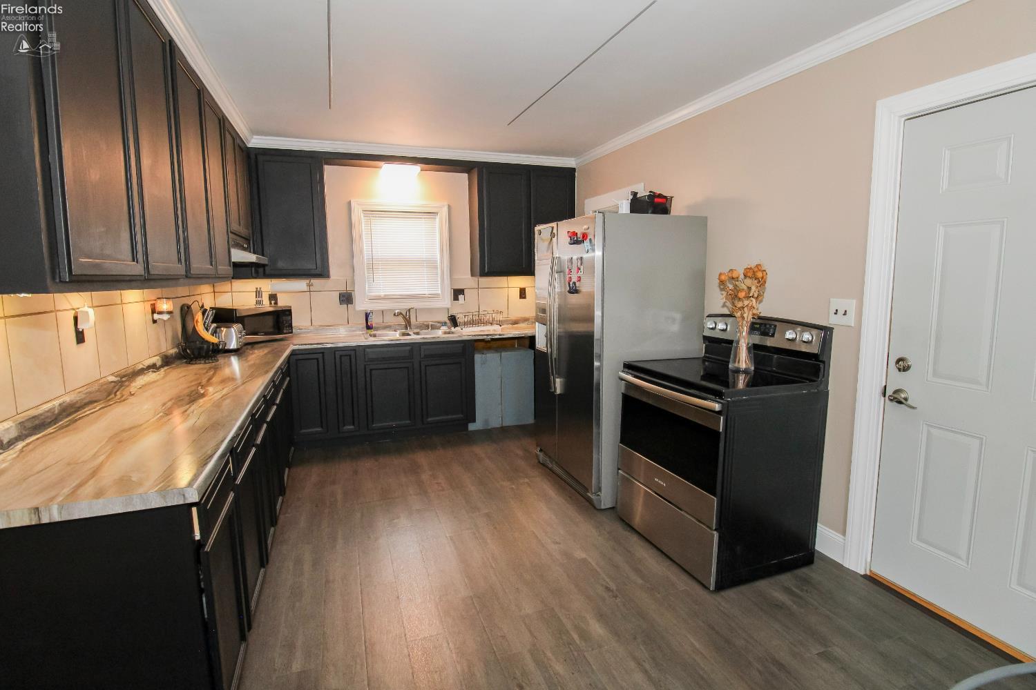 Sandusky, Ohio 44870, United States, 3 Bedrooms Bedrooms, ,1 BathroomBathrooms,Residential,Contingent,159396