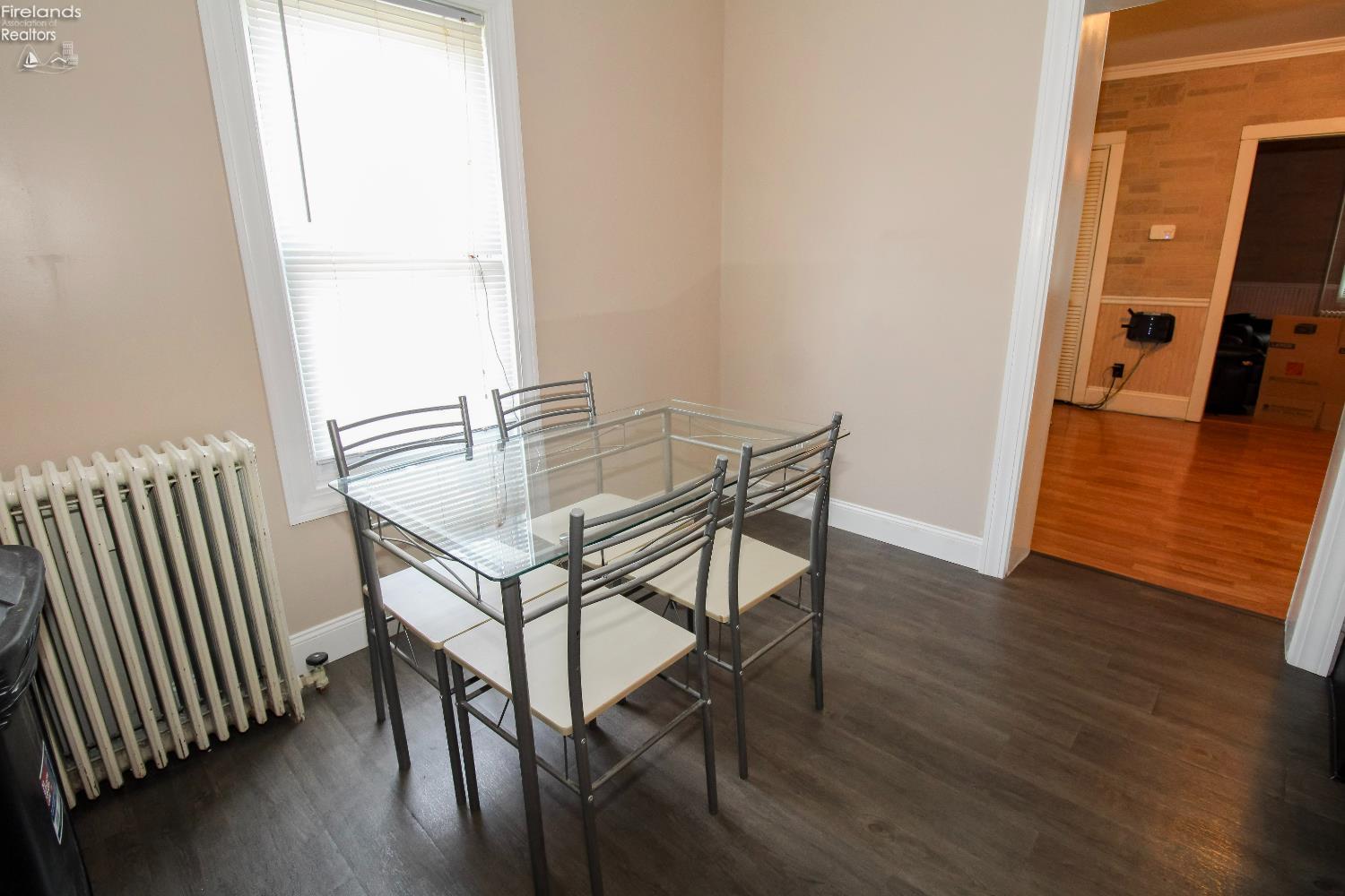 Sandusky, Ohio 44870, United States, 3 Bedrooms Bedrooms, ,1 BathroomBathrooms,Residential,Contingent,159396