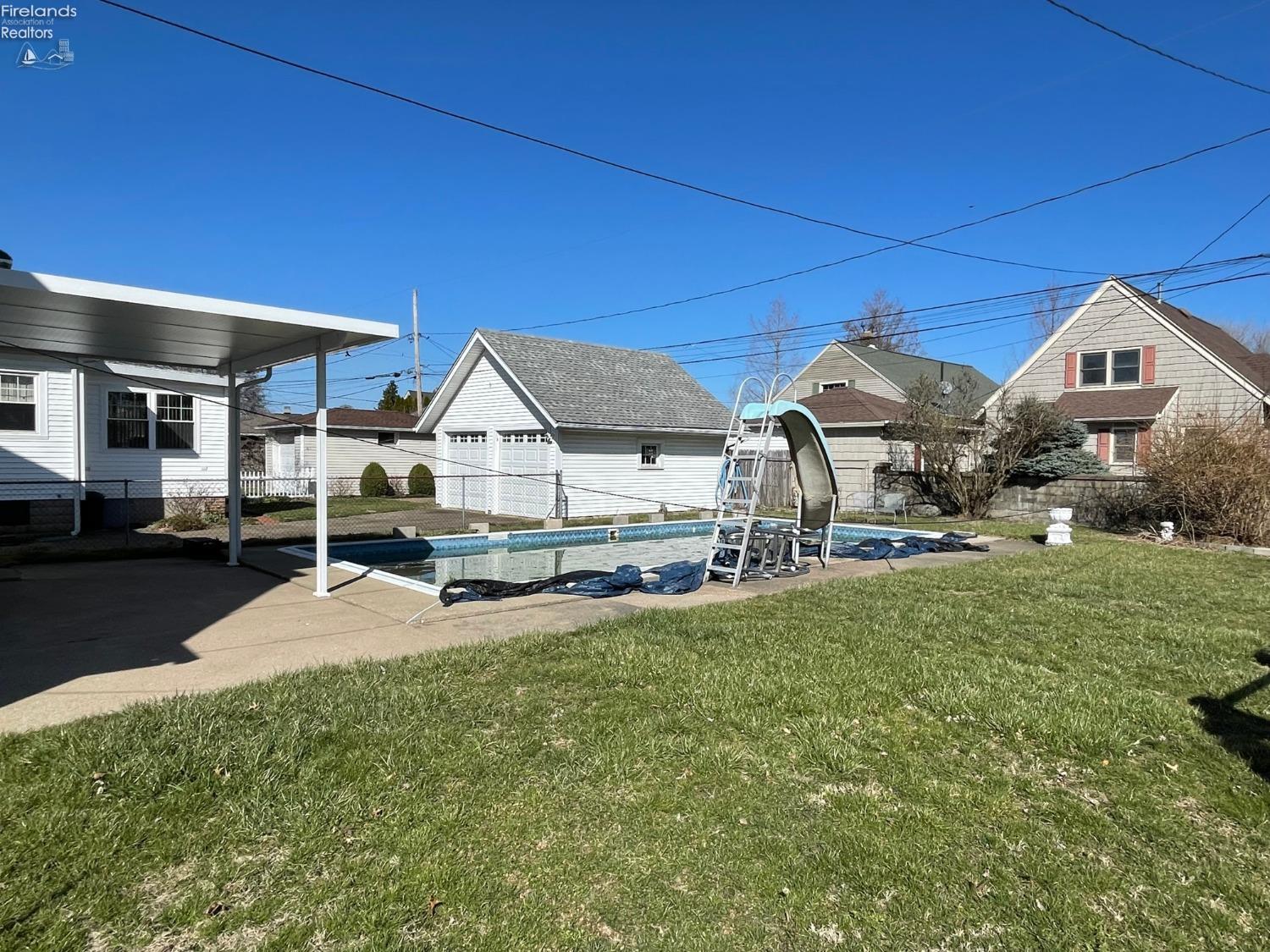 1202 S Marlboro St, Sandusky, Ohio image 28