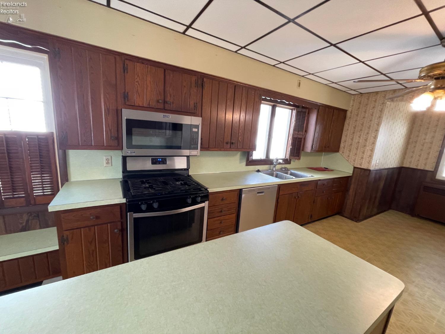 1202 S Marlboro St, Sandusky, Ohio image 16