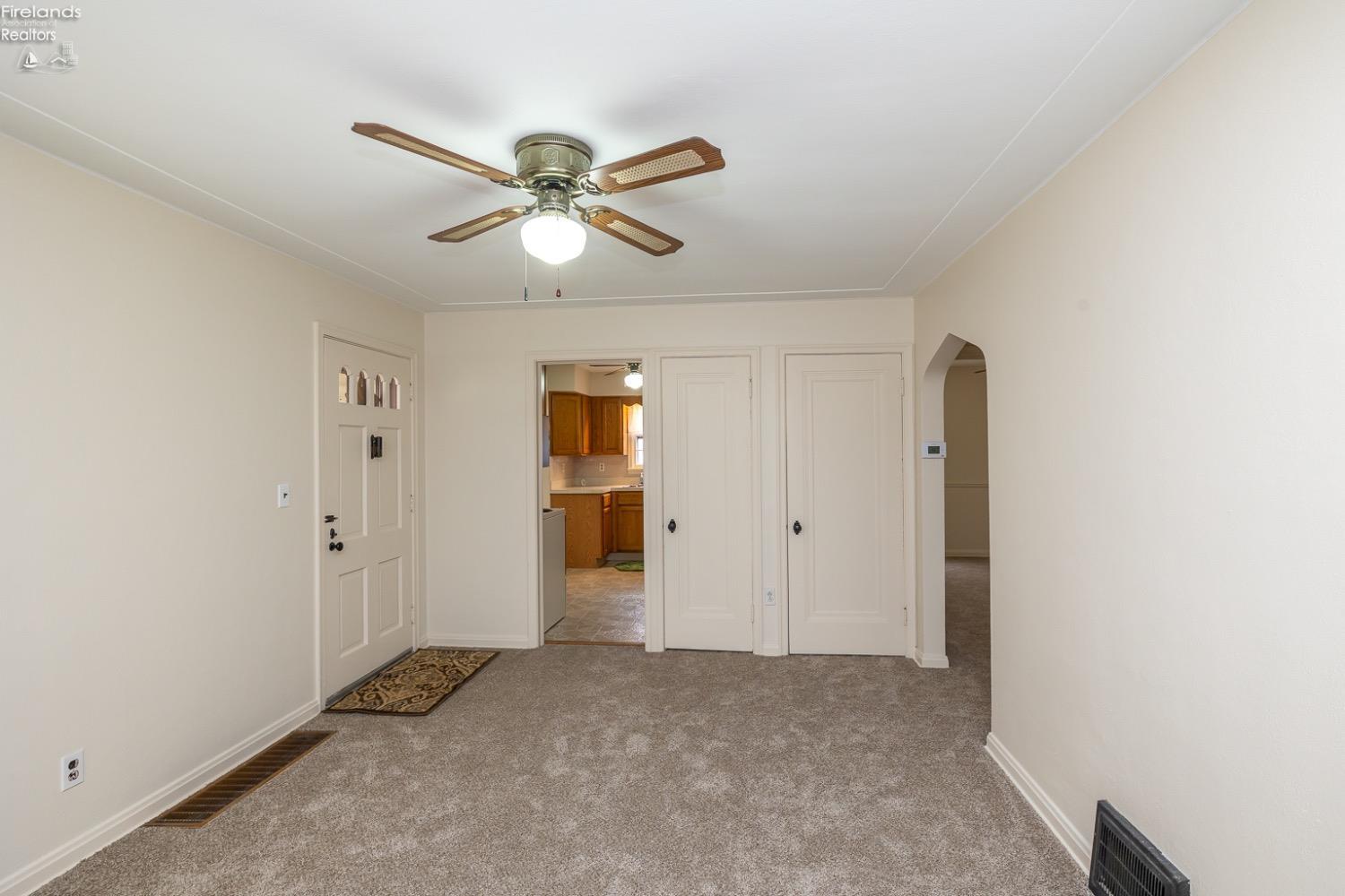 222 Brandtson Avenue, Elyria, New Mexico image 14