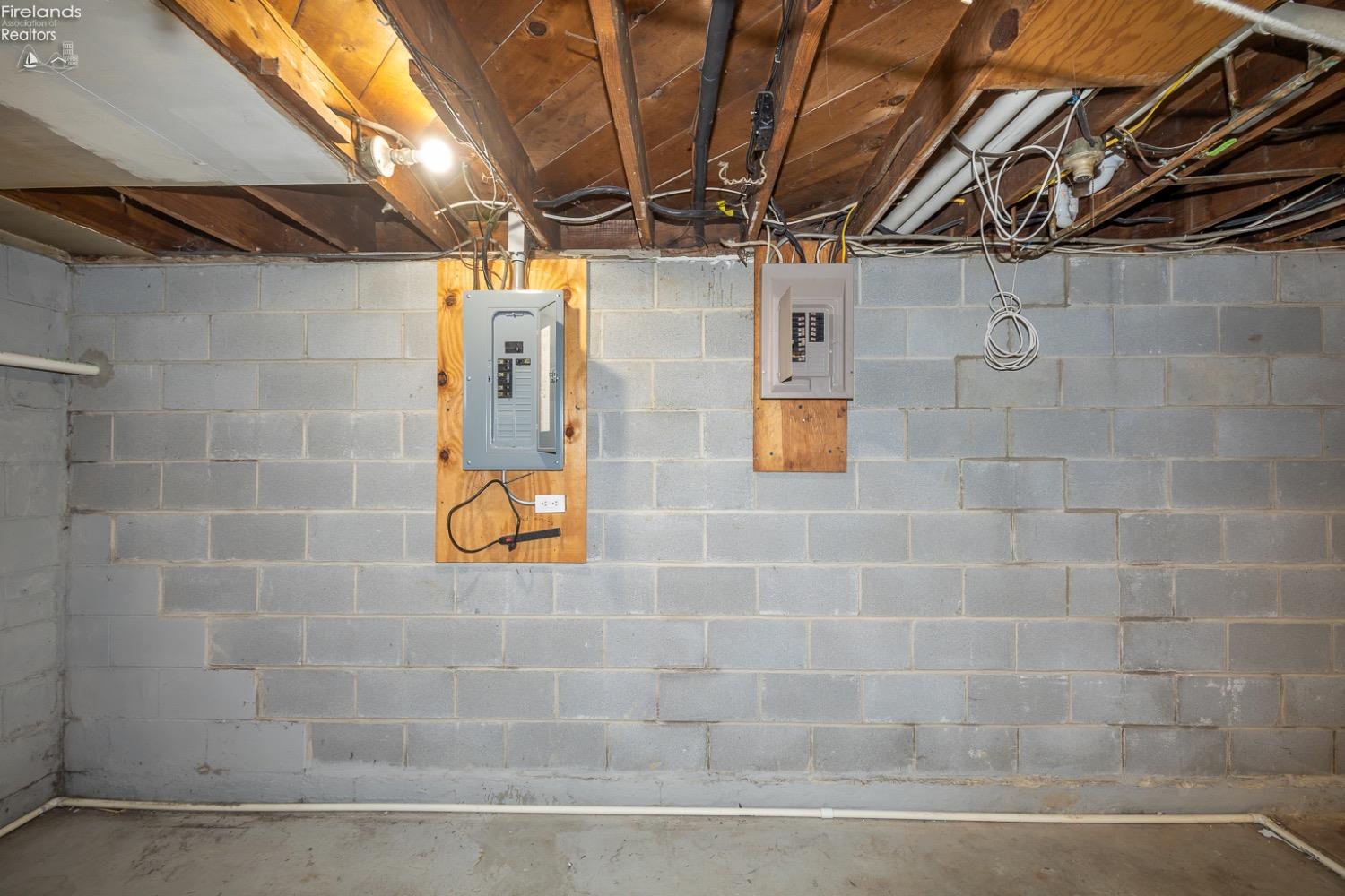 222 Brandtson Avenue, Elyria, New Mexico image 28