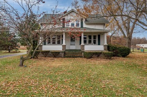 Homes For Sale - 360 S Bridge Road<br/> Marblehead, OH 43440