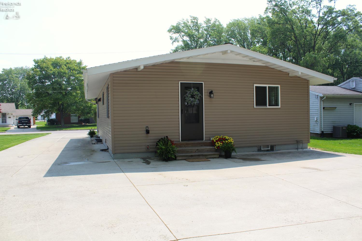 86 Eastwood Drive, Norwalk, New Mexico image 2