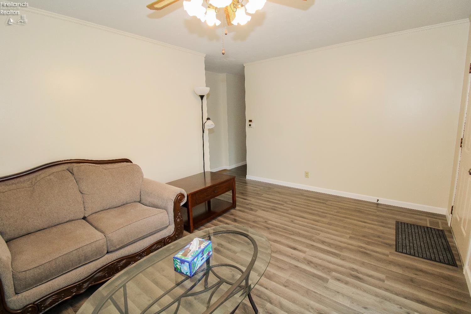 Sandusky, Ohio 44870, United States, 3 Bedrooms Bedrooms, ,1 BathroomBathrooms,Residential,Active,141665