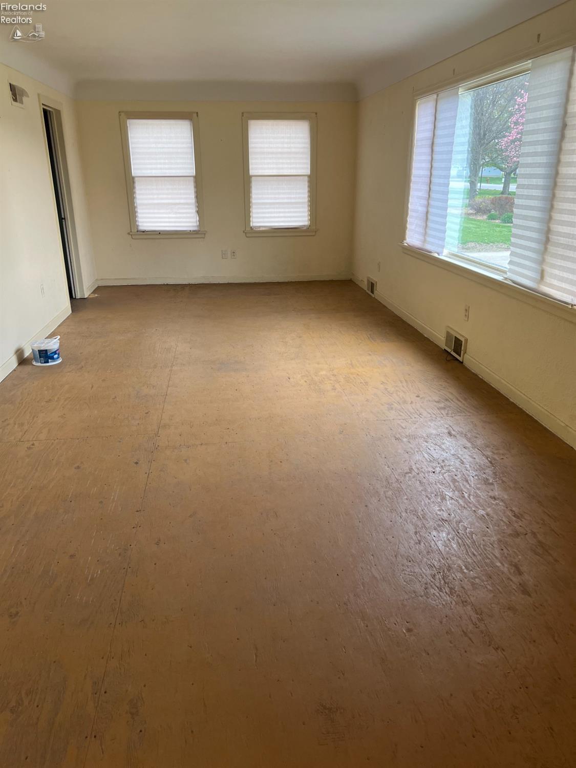 614 Third Avenue, Fremont, New Mexico image 4