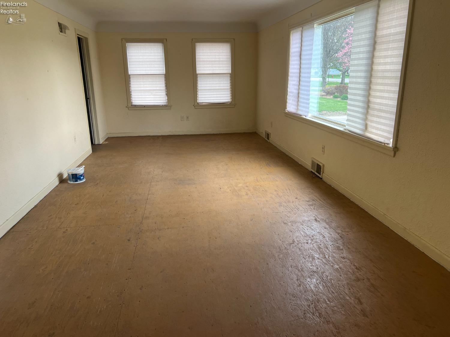 614 Third Avenue, Fremont, New Mexico image 5