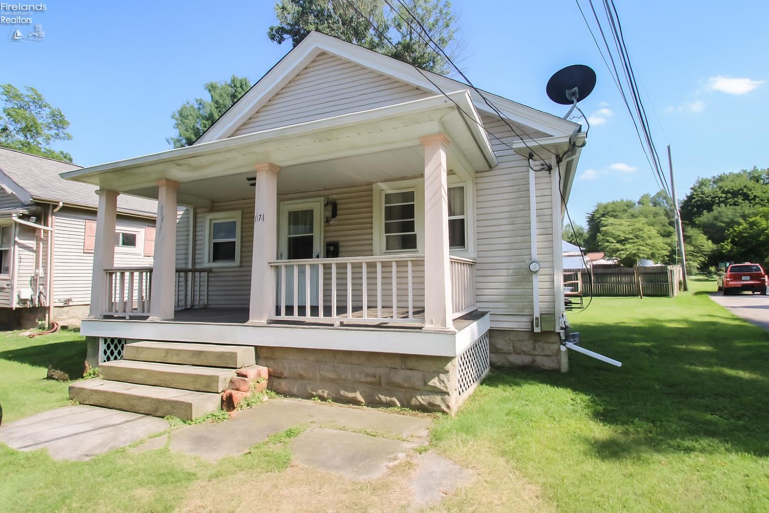 Amherst, Ohio 44001, United States, 3 Bedrooms Bedrooms, ,1 BathroomBathrooms,Residential,Active,156950